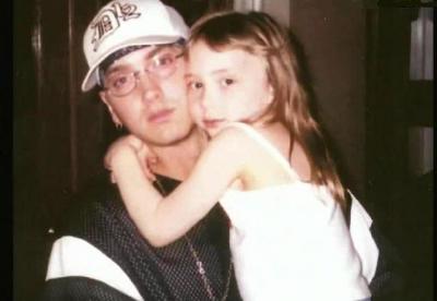 em ANd HAilIE